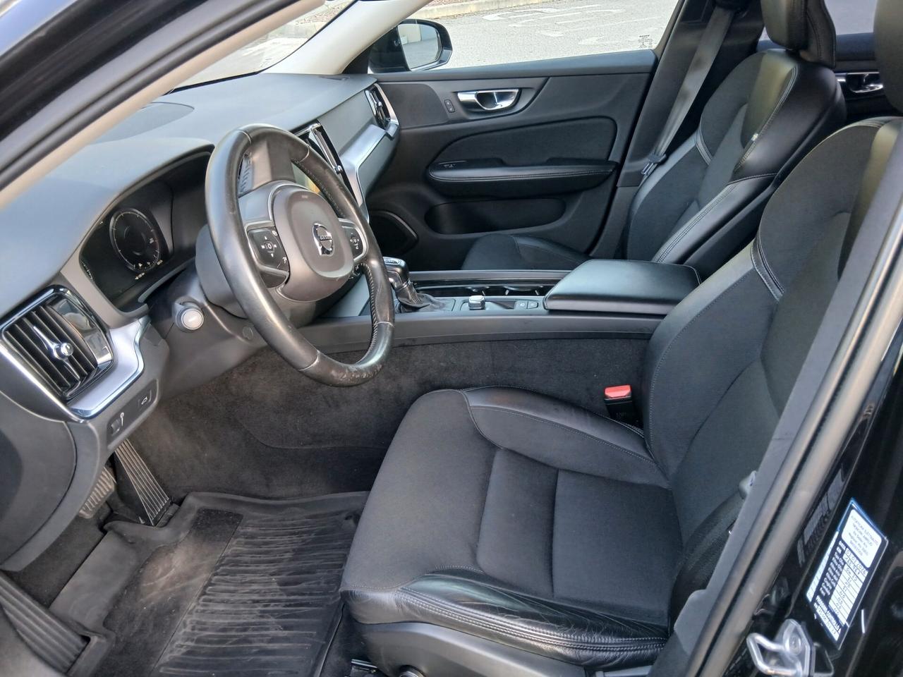 Volvo V60 D3 Geartronic FULL optional tua a € 199 mese