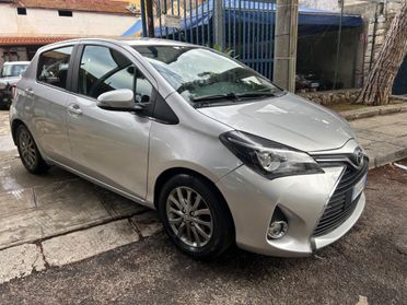 Toyota Yaris 1.0 5 porte Lounge