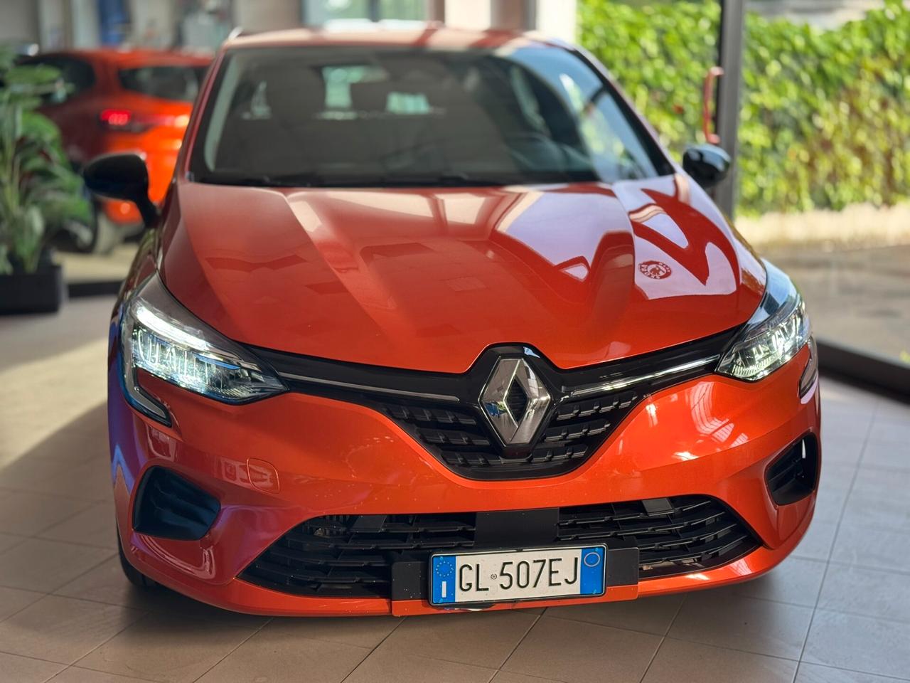 Renault Clio 5/V - 1.0 TCe 100 CV GPL - Equilibre - OK NEOPATENTATI/E!