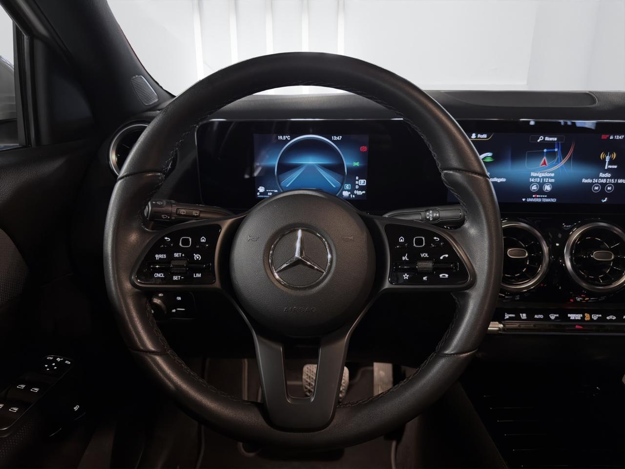 Mercedes GLA 250 e phev (eq-power) COME NUOVA - GOMME NUOVE