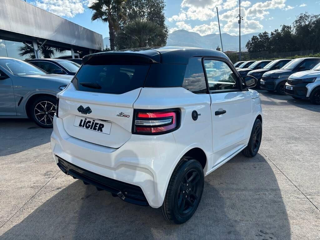 Ligier JS50 DCI Select Confort tua a 176 euro al mese senza anticipo