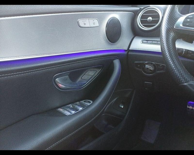 Mercedes-Benz Classe E E 220d 4Matic Premium