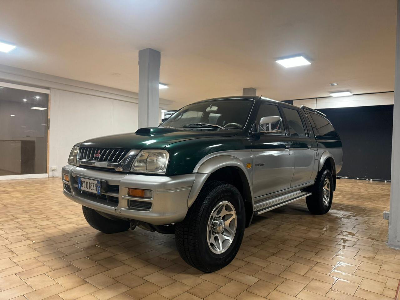 Mitsubishi L200 2.5 TDI 4WD Double Cab Pick-up GLS