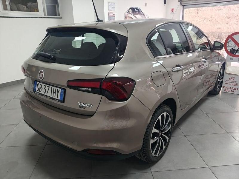 FIAT Tipo Tipo 5p 1.6 mjt Lounge s&s 120cv dct my20