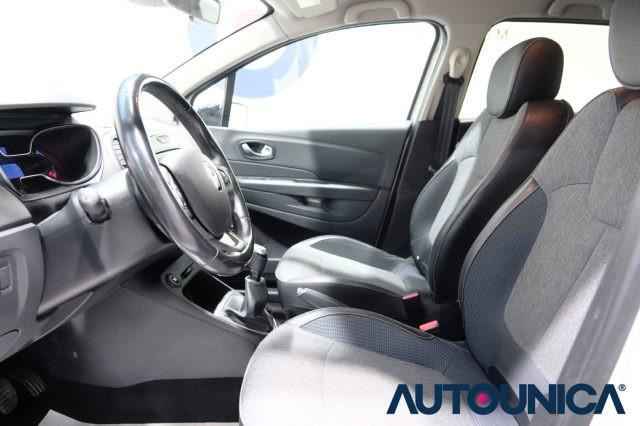 RENAULT Captur DCI 8V 90 CV BUSINESS NEOPATENTATI FARI LED