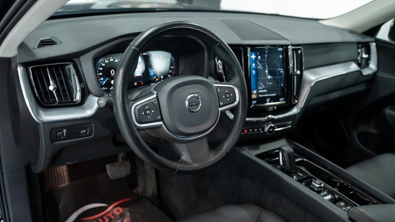 Volvo XC 60 XC60 B4 2.0 AWD GEARTRONIC BUSINESS PLUS PELLE LED NAVI FULL OPTIONAL