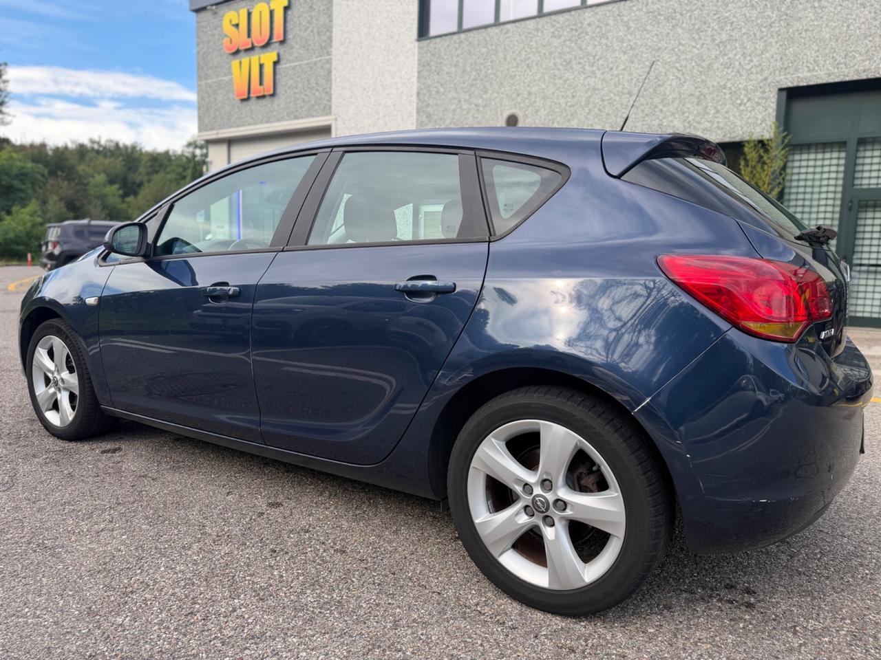 Opel Astra 1.6 115CV 5 porte*Neopatentati*Cerchi*