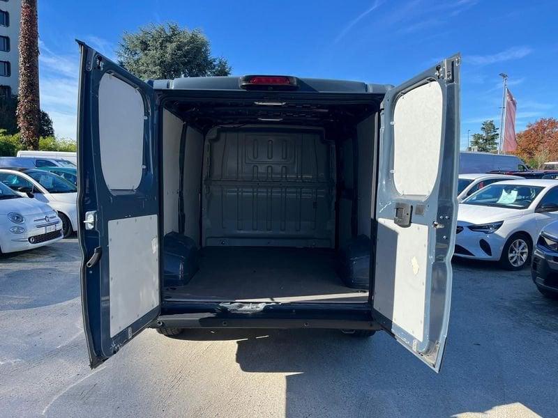 Peugeot Boxer Boxer 330 2.2 BlueHDi 120 S&S PM-TN Furgone