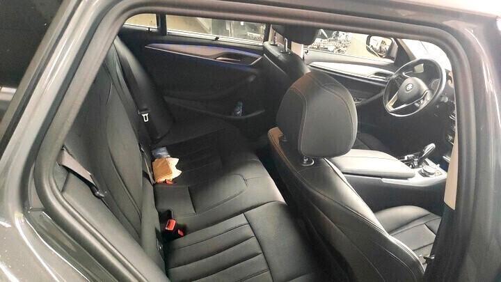 Bmw 520d 48V xDrive Touring Business