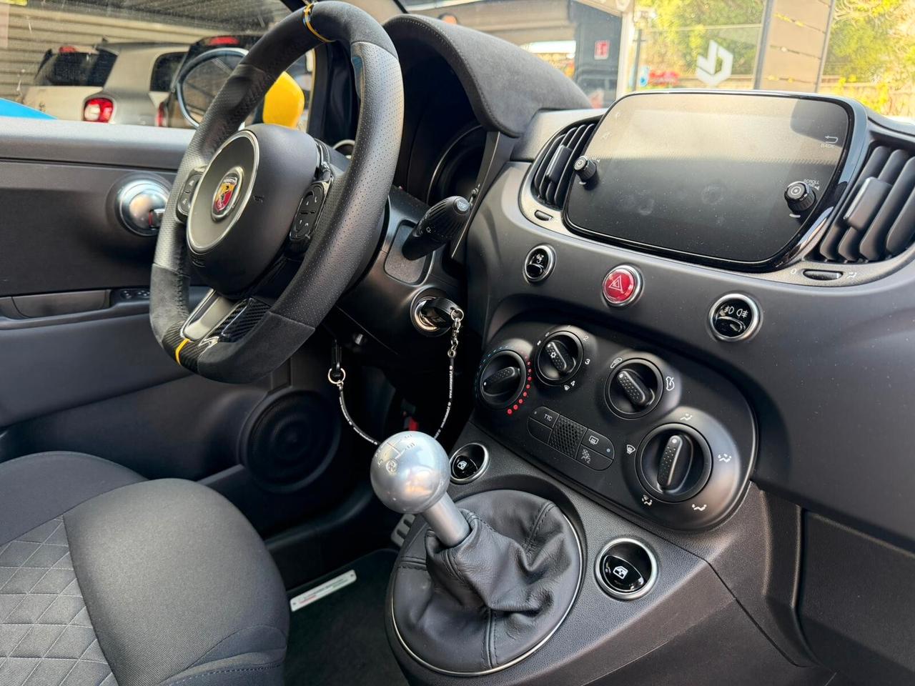Abarth 695 1.4 Turbo T-Jet 180 CV