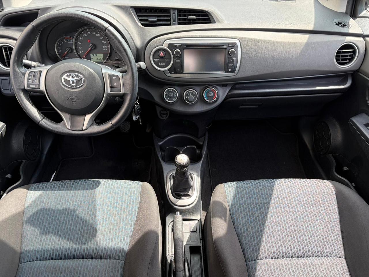 Toyota Yaris 1.0 5 porte Lounge*EURO5*NEOPATENTATI
