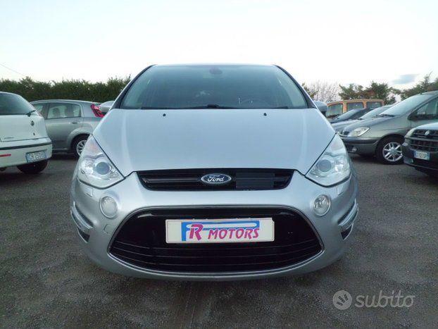 FORD S-Max - 2012 AUTOMATICO-PELLE-NAVI-TEL