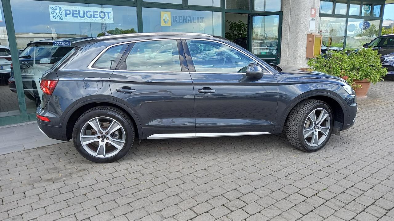 Audi Q5 2.0 TDI quattro S tronic Business Sport