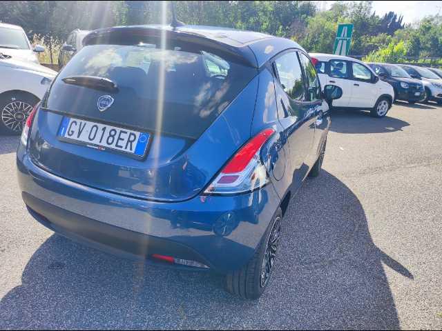 LANCIA Ypsilon 1.0 firefly hybrid Oro s&s 70cv