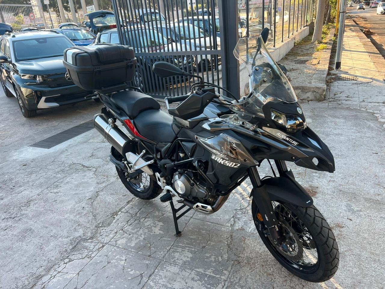 Benelli TRK 502