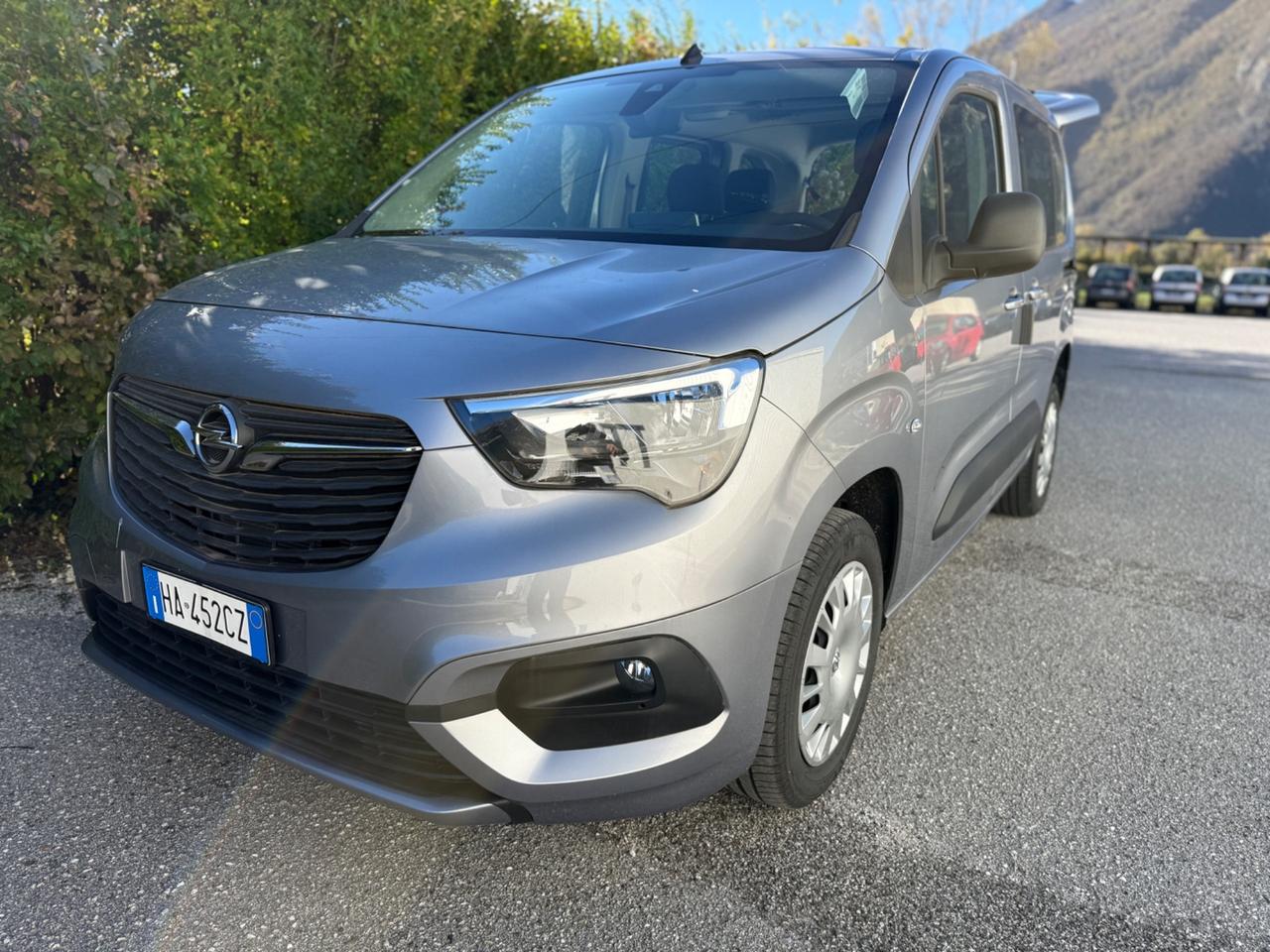 Opel Combo Life 1.5D - Auto per disabili