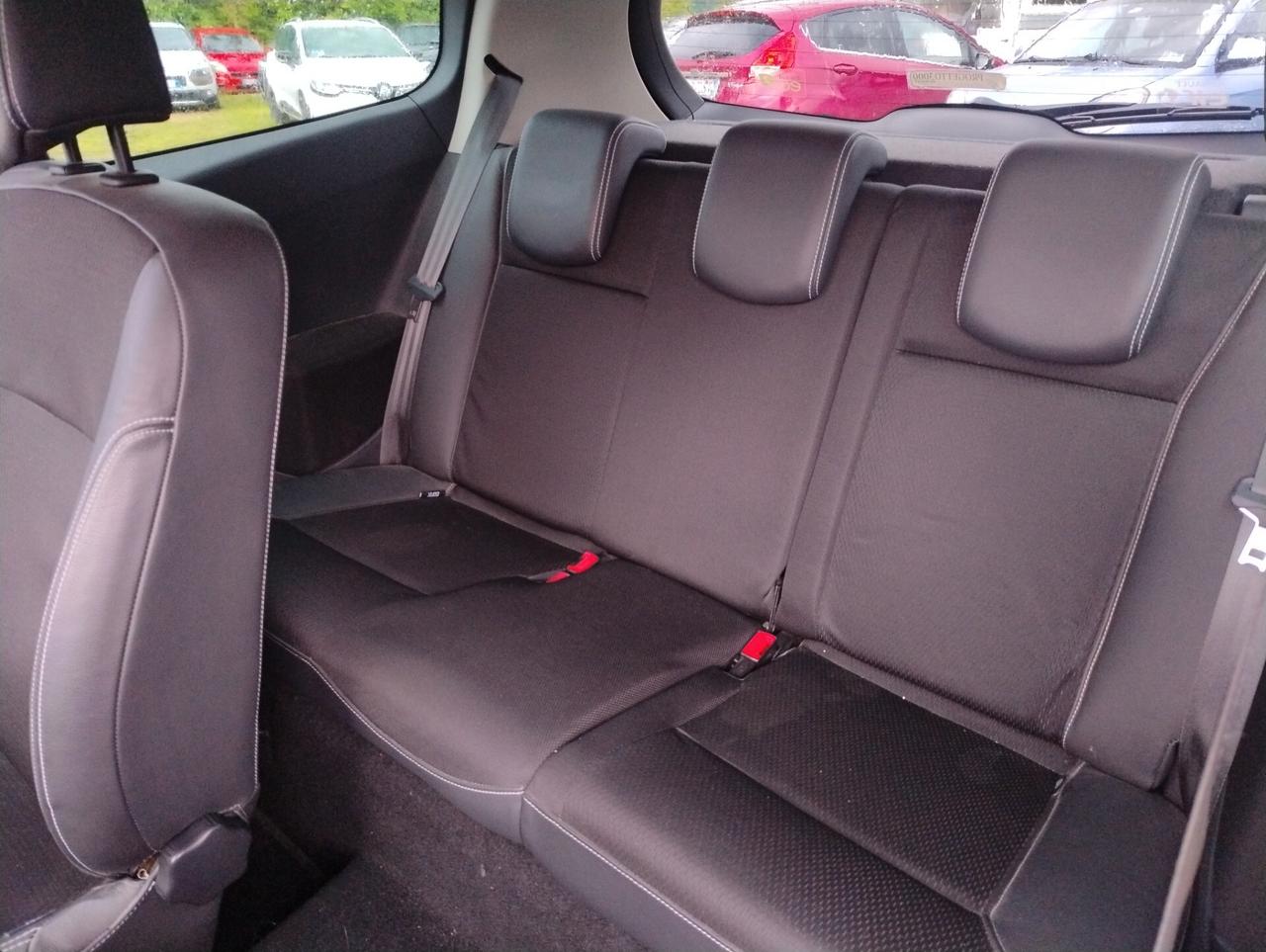 Renault Clio 1.2 16V 3 porte Le Iene