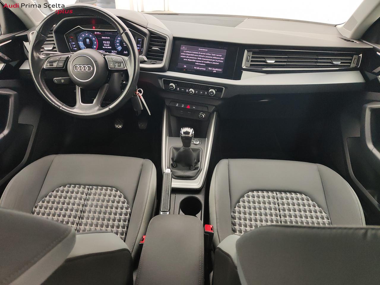 AUDI A1 2ª serie - A1 citycarver 30 TFSI Admired