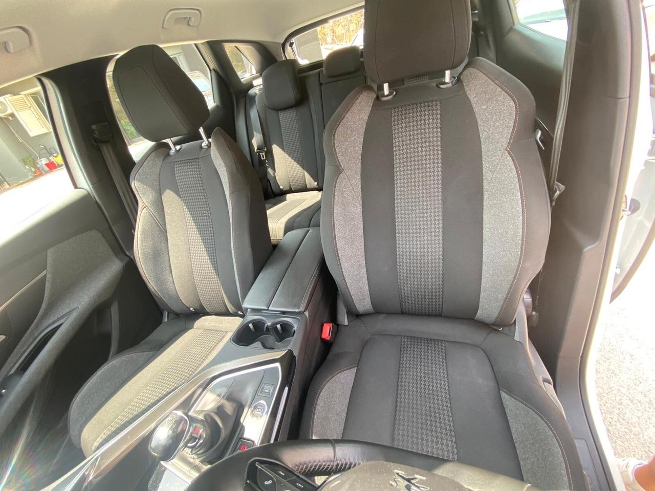Peugeot 3008 BlueHDi 130 S&S Active Pack