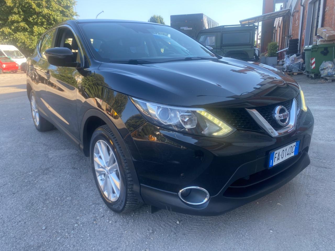 Nissan Qashqai 1.5 dCi Visia