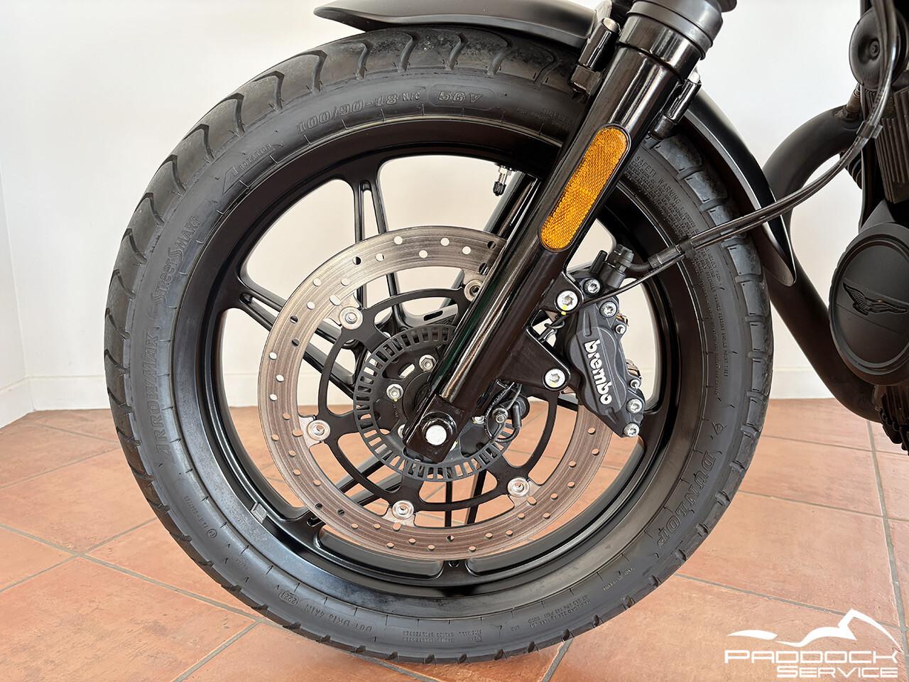 Moto Guzzi V7 IV Stone 2021 SOLO 7.818 km DA 107 EURO/MESE