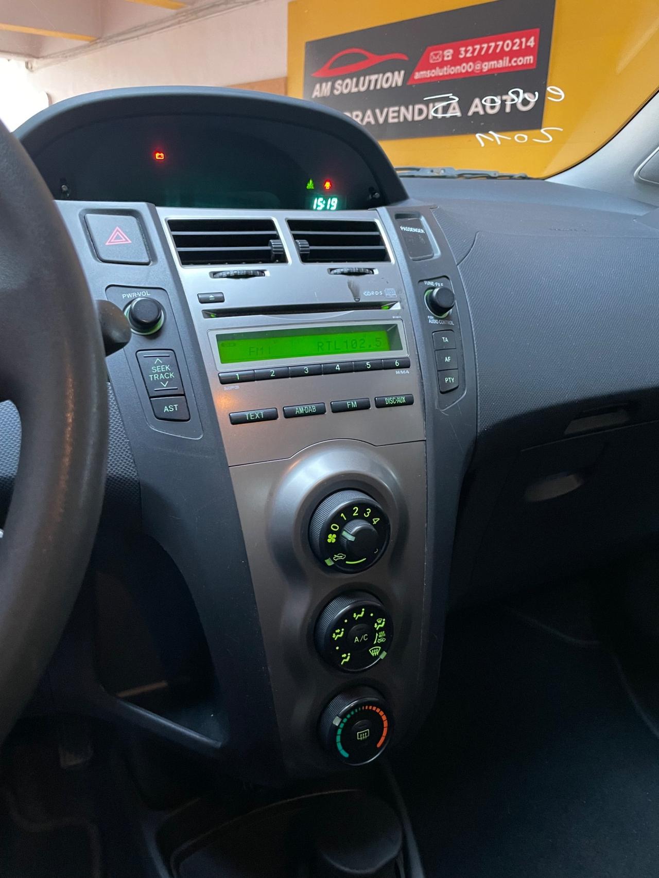 Toyota Yaris 1.0 Neopatentati Euro 5