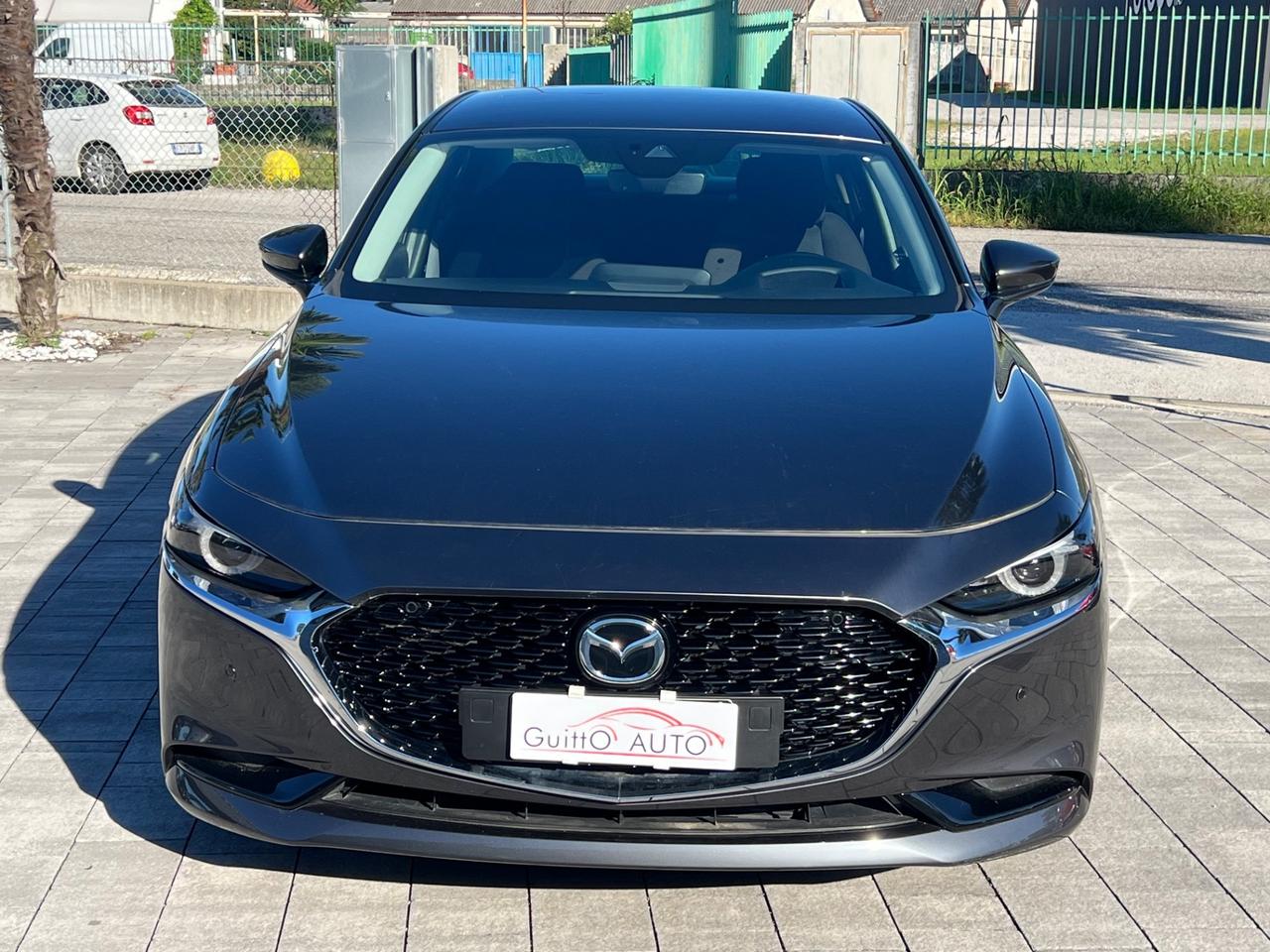 Mazda 3 2.0 m-hybrid sedan Executive FINANZIABILE