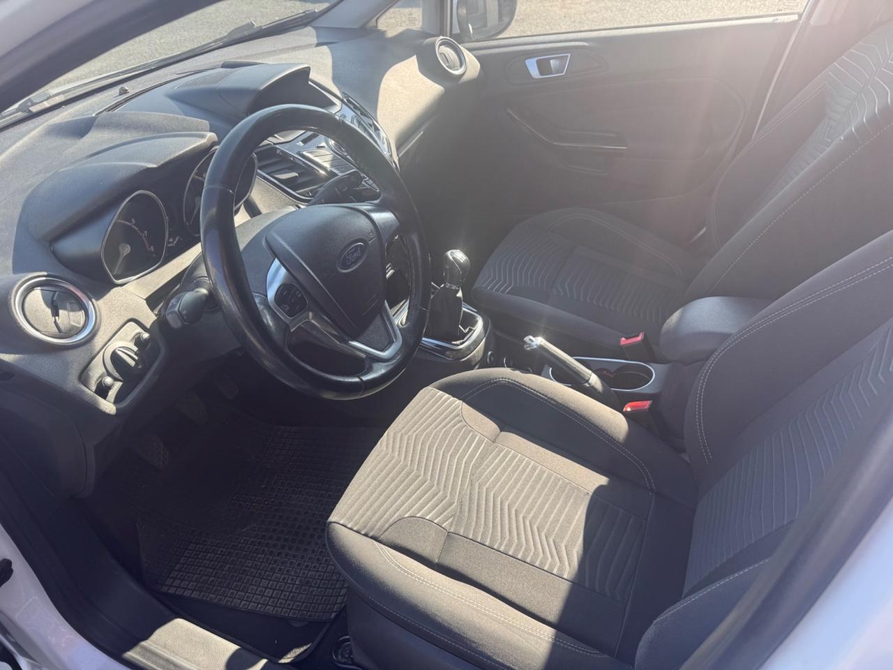 Ford Fiesta 1.4 5p. Bz.- GPL Titanium