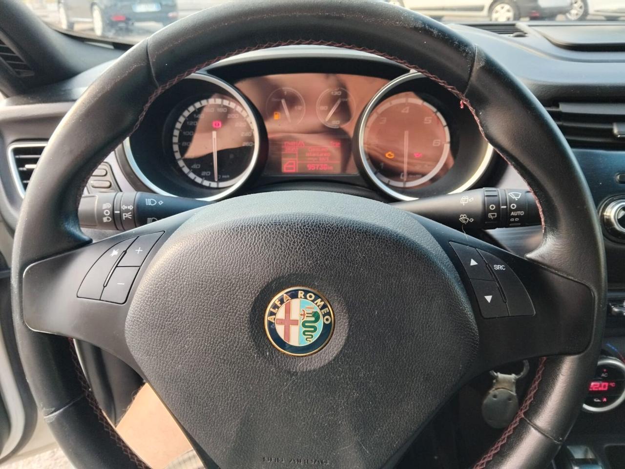 Alfa Romeo Giulietta 1.6 JTDm-2 105 CV Exclusive