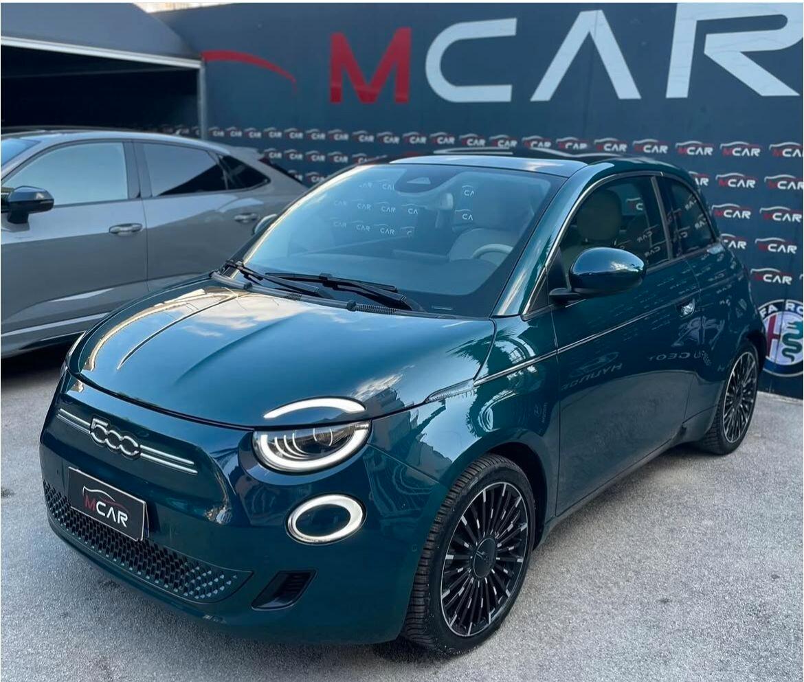 Fiat 500 500e Berlina 42 kWh La Prima