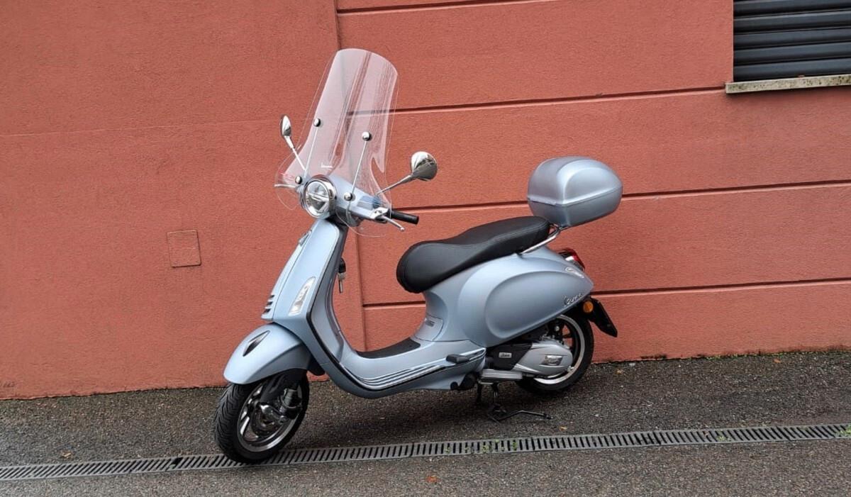 Vespa Primavera 125