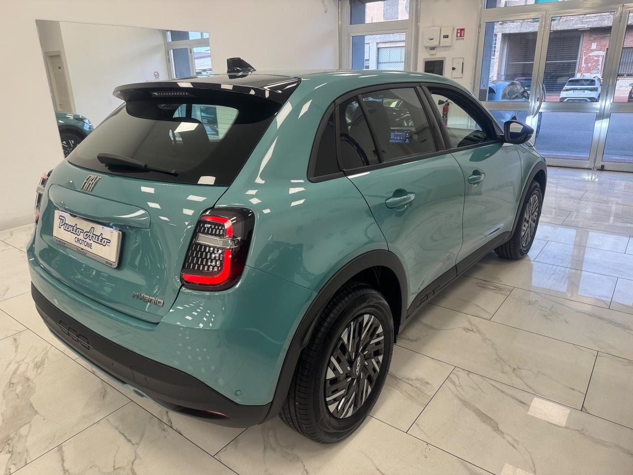 Fiat 600 Hybrid 101 CV DCT MHEV Icon