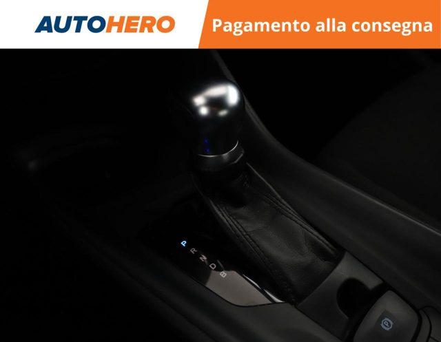 TOYOTA C-HR 1.8 Hybrid E-CVT Business