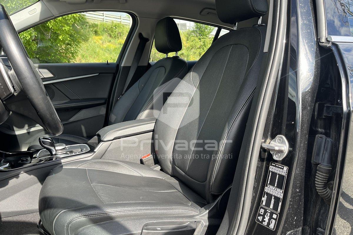 BMW 120d xDrive 5p. Luxury