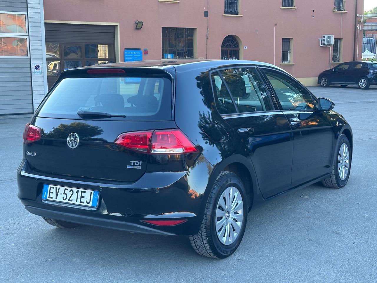 Volkswagen Golf 1.6 TDI 5p. Trendline BlueMotion Technology