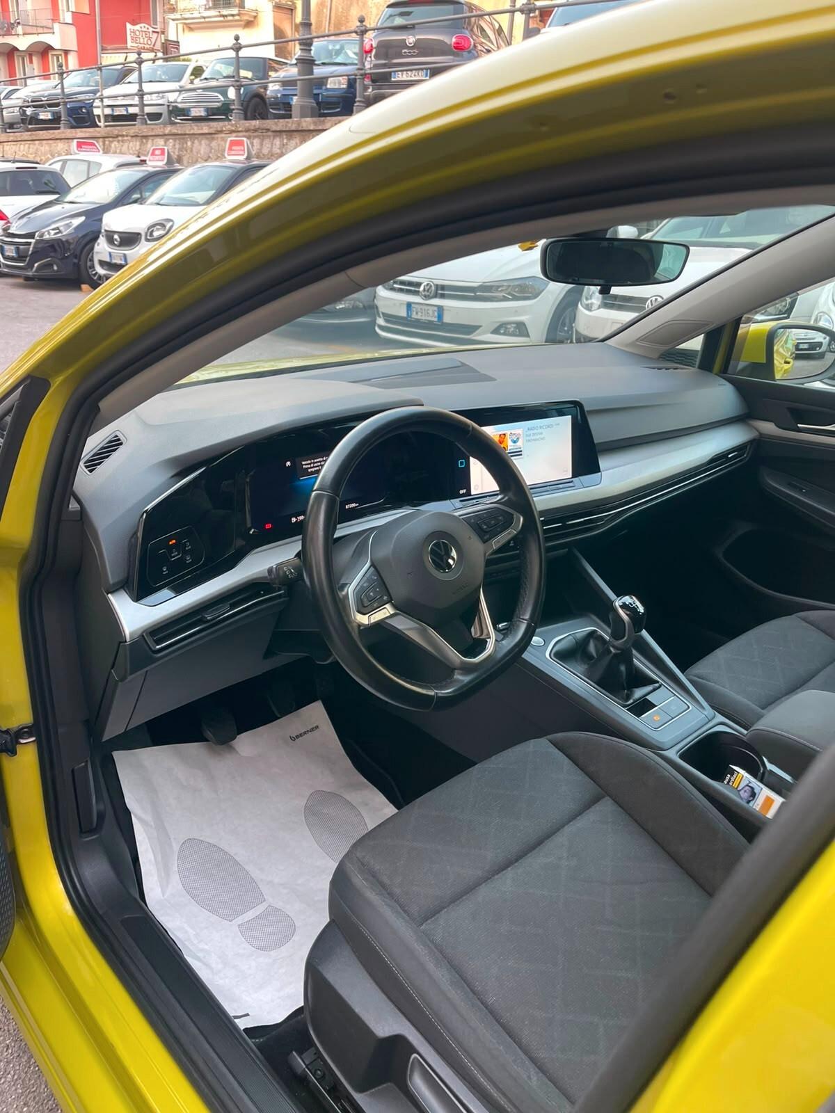 Volkswagen Golf 2.0 TDI 115 CV SCR Life iva esposta
