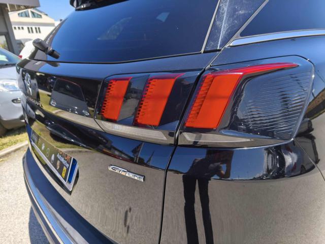 PEUGEOT 3008 BlueHDi 150 S&S Allure