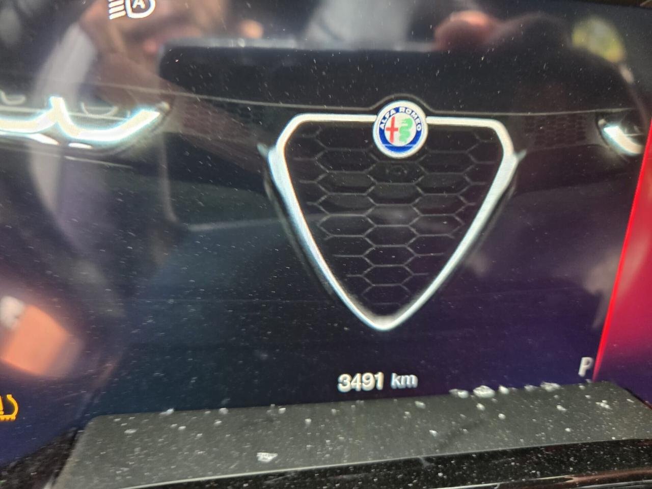 Alfa Romeo Tonale 1.5 160cv MHEV 2025 SINISTRATA