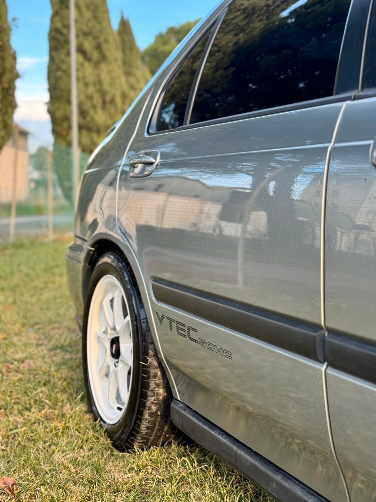 Honda Civic 1.6i V-TEC