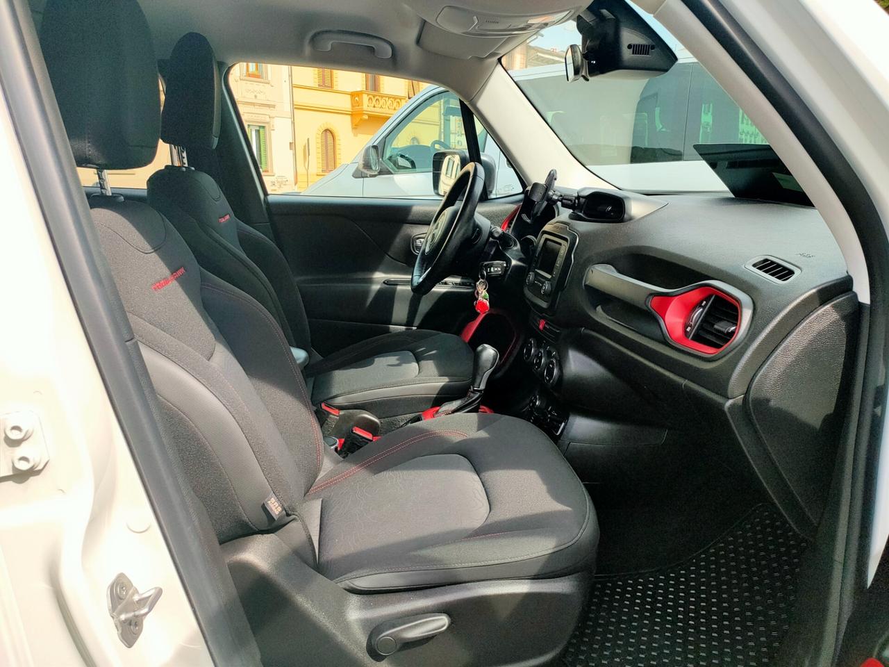 Jeep Renegade 2.0 Mjt 4WD Active Drive Low Trailhawk