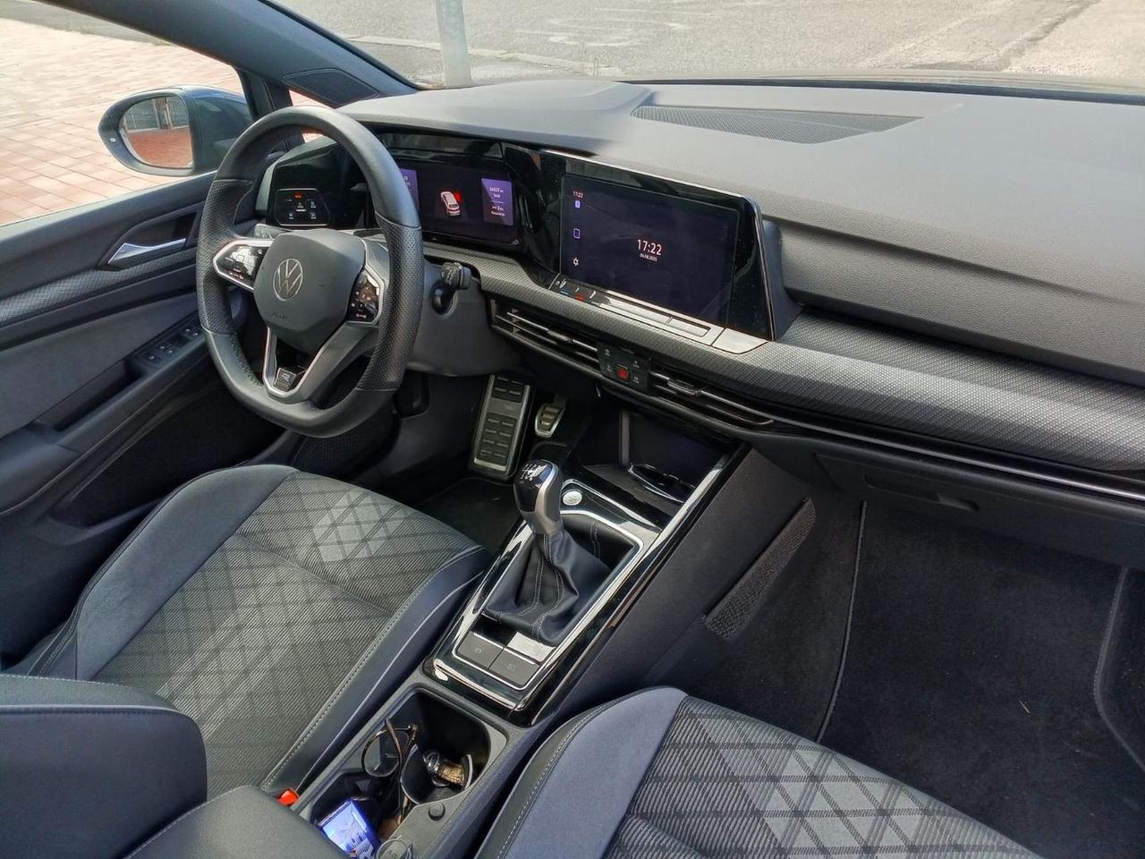 Volkswagen Golf R Line 1.5 TSI  #6470