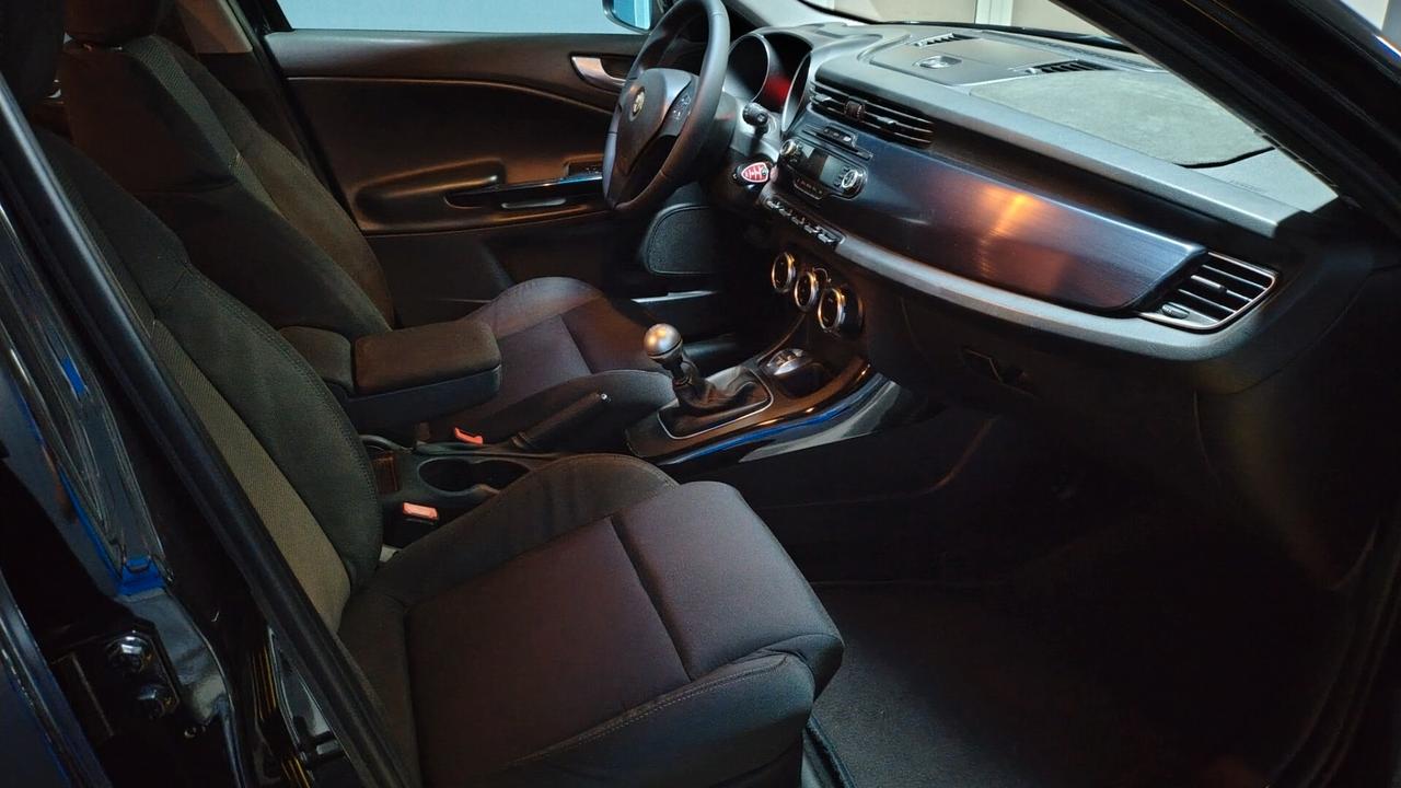 Alfa Romeo Giulietta 2.0 JTDm-2 140 CV Exclusive