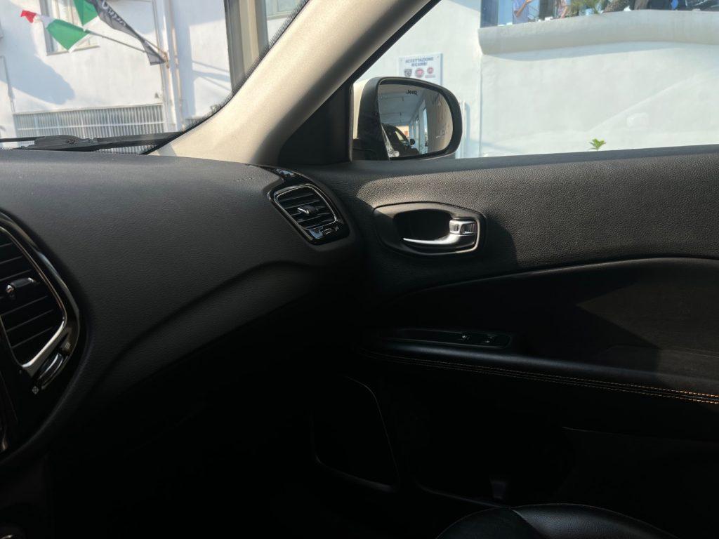 Jeep Compass 1.6 Multijet II 2WD Limited DA€189,00 MENSILI