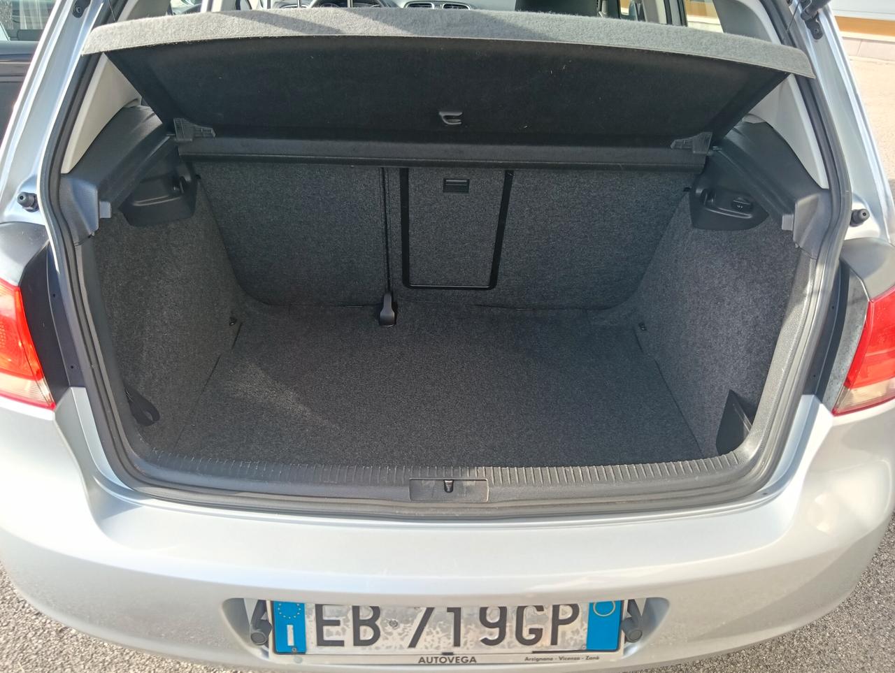 Volkswagen Golf 12benzina