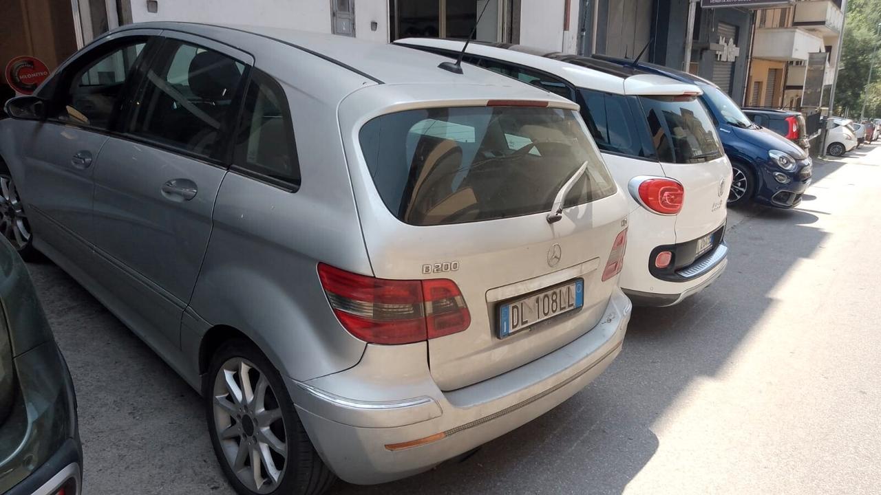 Mercedes-benz B 200 B 200 CDI Chrome-AUTO USATA -VISTA è PIACIUTA NELLO STATO IN CUI SI TROVA