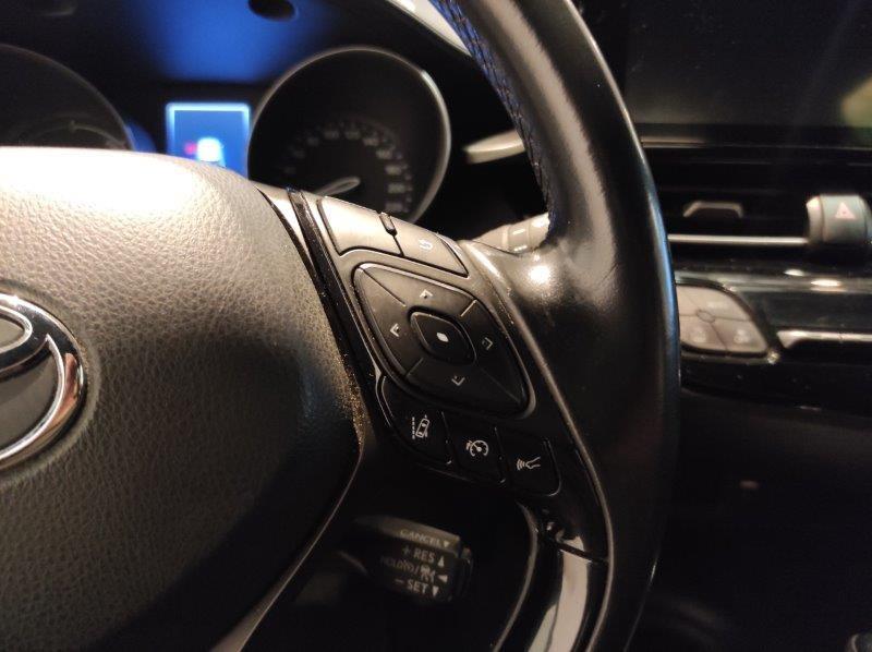 TOYOTA C-HR - C-HR 1.8 Hybrid E-CVT Business
