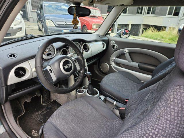 MINI Cooper 1.6 16V