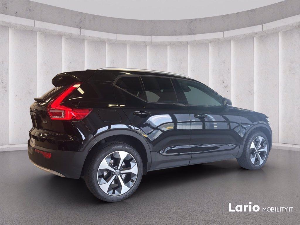 VOLVO XC40 2.0 b3 Core auto del 2024