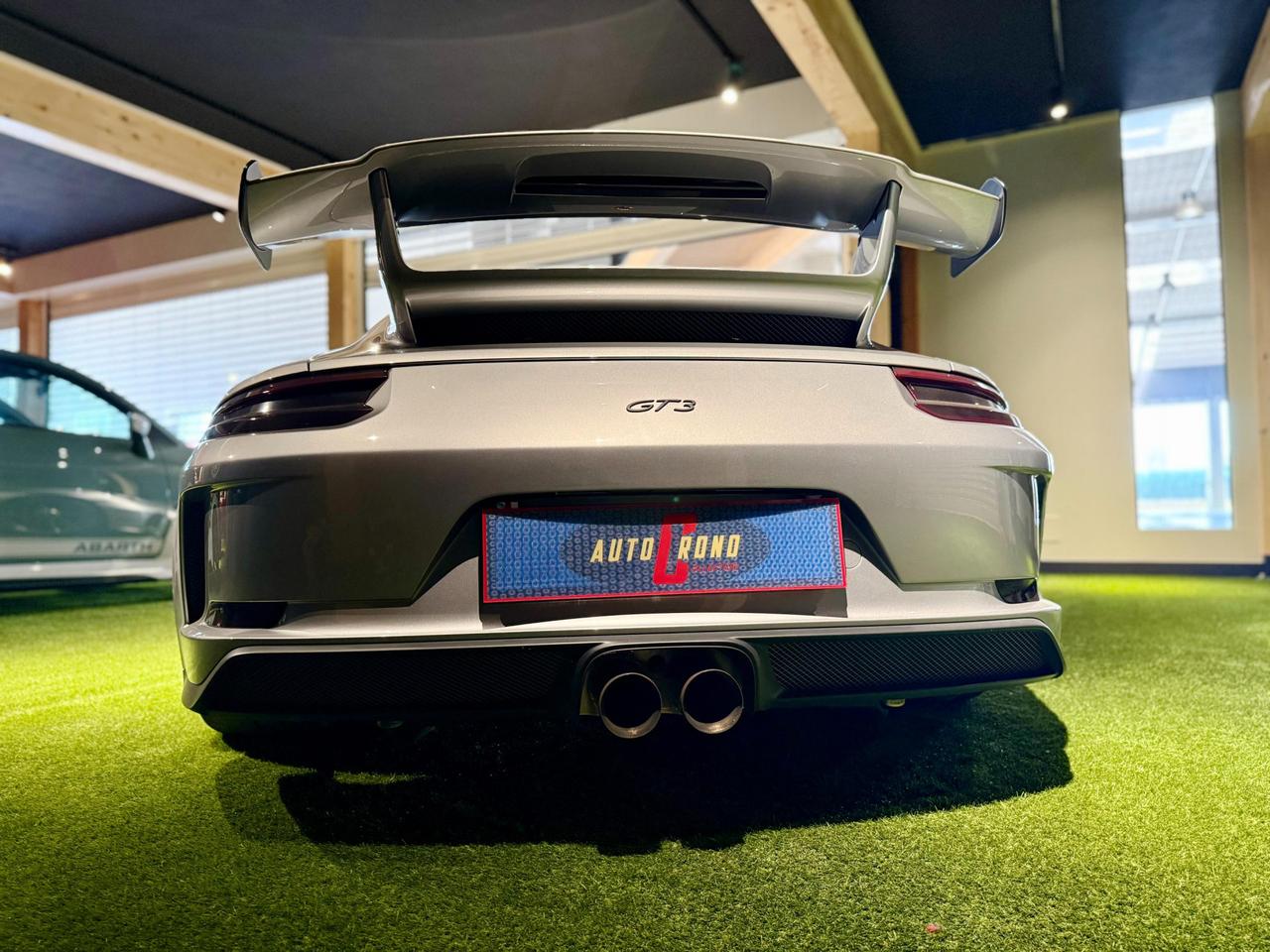 Porsche 911 Coupe 4.0 GT3 auto