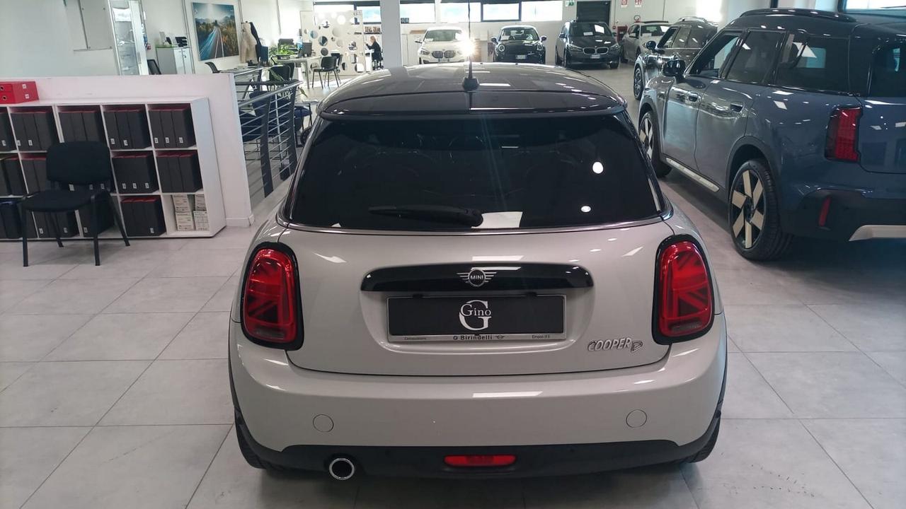 MINI Mini IV F56 2018 3p - Mini 3p 1.5 Cooper D Baker Street auto